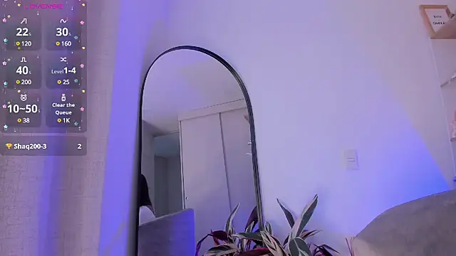 danna davis18 online show from March 7, 2025, 9:17 pm