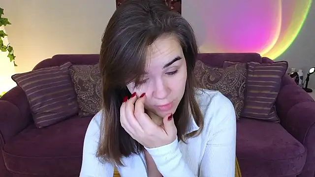 LindaRobertz online show from December 1, 2024, 11:14 pm