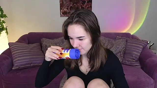 LindaRobertz online show from December 5, 2024, 11:18 pm