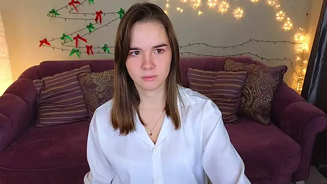 LindaRobertz online show from January 6, 2025, 2:04 am