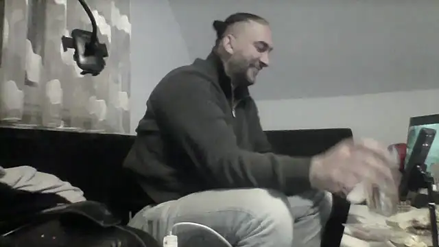 NewyorkDimi online show from December 3, 2025, 1:02 am