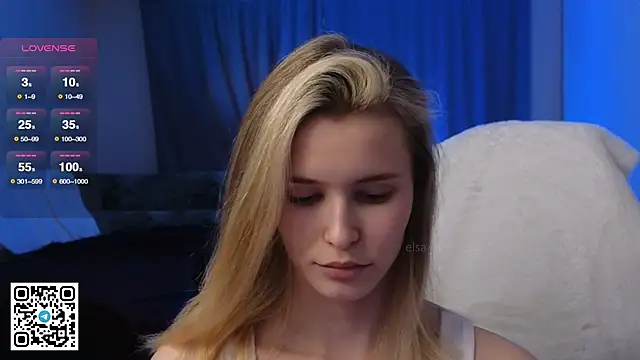 Snapshot of elsa_limerence chatting on December 5, 2024, 6:32 am elsa limerence online show from December 5, 2024, 6:32 am