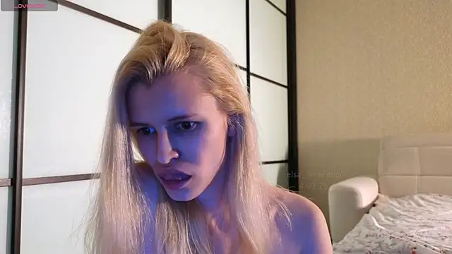 Snapshot of elsa_limerence chatting on March 4, 2025, 2:21 pm elsa limerence online show from March 4, 2025, 2:21 pm