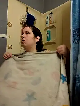 Snapshot of 023Longandjuicy chatting on November 27, 2025, 3:30 am 023Longandjuicy online show from November 27, 2025, 3:30 am