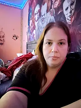 Snapshot of 023Longandjuicy chatting on December 3, 2025, 5:22 pm 023Longandjuicy online show from December 3, 2025, 5:22 pm