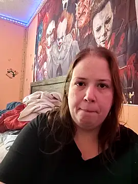 Snapshot of 023Longandjuicy chatting on December 4, 2025, 5:32 pm 023Longandjuicy online show from December 4, 2025, 5:32 pm