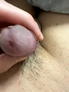 toooom845 online show from January 11, 2026, 5:29 pm