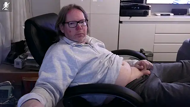 VSteph online show from March 22, 2026, 11:08 pm