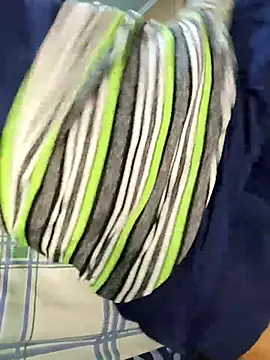 Snapshot of Zombra_42 chatting on October 30, 2025, 3:30 am Zombra 42 online show from October 30, 2025, 3:30 am