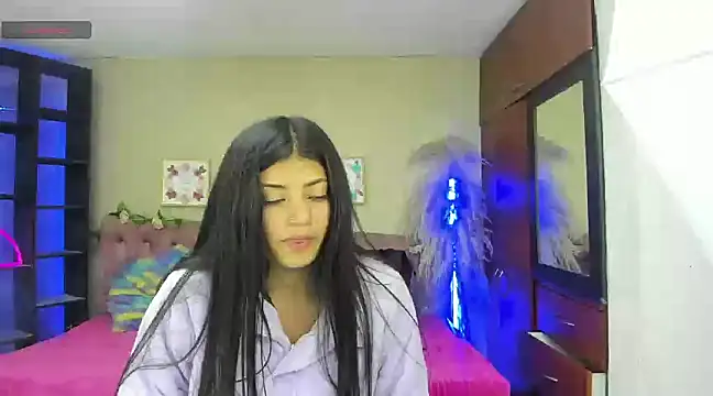 Snapshot of Lia_Keen chatting on March 6, 2025, 8:16 pm Lia Keen online show from March 6, 2025, 8:16 pm