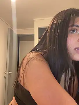 sc4ry girl1 online show from March 18, 2025, 5:31 am