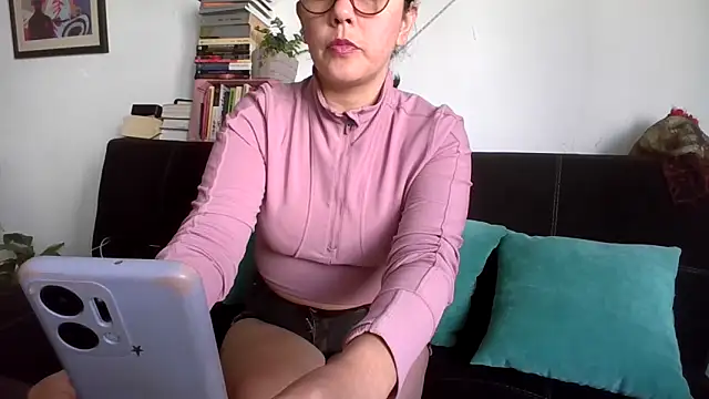 Tiramisu89 online show from November 8, 2025, 5:56 pm