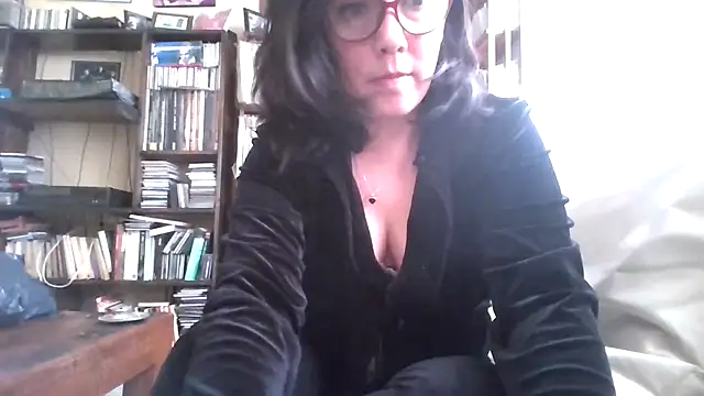 Tiramisu89 online show from November 23, 2025, 7:35 pm