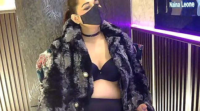 fabdemira online show from January 12, 2025, 10:54 pm