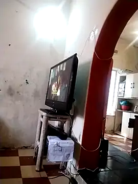 Polygamist online show from September 9, 2025, 7:41 am