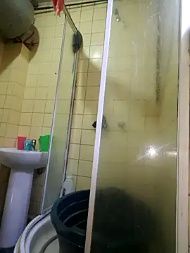 Polygamist online show from October 30, 2025, 5:31 am