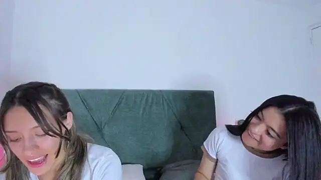 Gabby and Alice online show from February 6, 2025, 11:04 pm