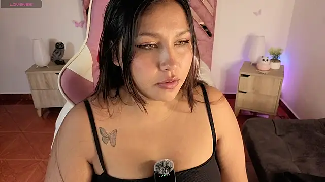 Diosa-afrodita online show from May 21, 2026, 8:05 pm