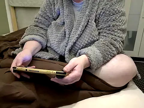 MarthaBriest online show from April 2, 2026, 2:53 am