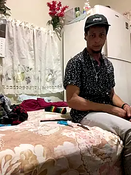 Snapshot of Johnras121 chatting on January 5, 2026, 11:41 pm Johnras121 online show from January 5, 2026, 11:41 pm