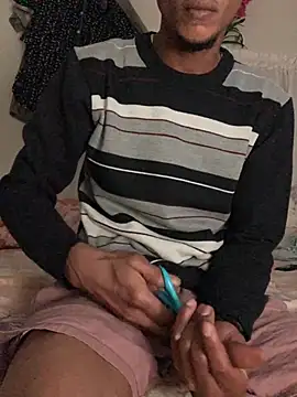 Snapshot of Johnras121 chatting on February 7, 2026, 2:15 am Johnras121 online show from February 7, 2026, 2:15 am