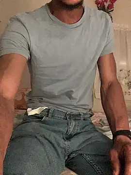 Snapshot of Johnras121 chatting on February 22, 2026, 3:32 pm Johnras121 online show from February 22, 2026, 3:32 pm