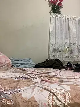 Snapshot of Johnras121 chatting on February 25, 2026, 11:20 am Johnras121 online show from February 25, 2026, 11:20 am