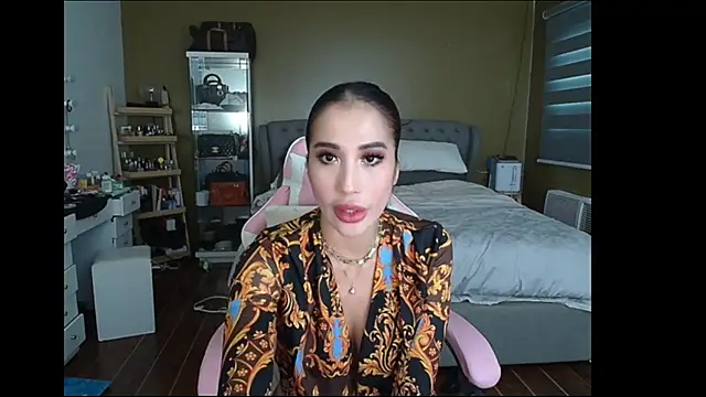 Snapshot of aya_saki chatting on February 4, 2025, 7:29 am aya saki online show from February 4, 2025, 7:29 am