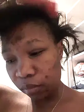 Snapshot of TheSweetBerry chatting on October 30, 2025, 3:08 am TheSweetBerry online show from October 30, 2025, 3:08 am