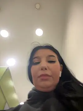 Snapshot of Tisha_Busty chatting on February 9, 2026, 11:47 am Tisha Busty online show from February 9, 2026, 11:47 am