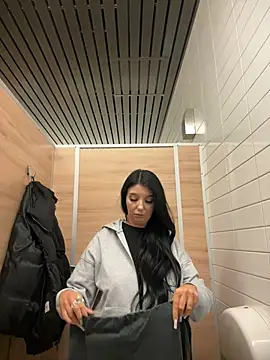 Snapshot of Tisha_Busty chatting on February 22, 2026, 12:47 pm Tisha Busty online show from February 22, 2026, 12:47 pm