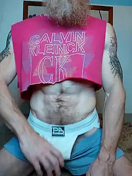 Snapshot of Gingerbeard40 chatting on December 3, 2025, 4:16 pm Gingerbeard40 online show from December 3, 2025, 4:16 pm