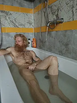 Snapshot of Gingerbeard40 chatting on February 19, 2026, 7:04 am Gingerbeard40 online show from February 19, 2026, 7:04 am