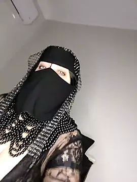 Snapshot of -Arab_milf- chatting on February 2, 2025, 8:24 am -Arab milf- online show from February 2, 2025, 8:24 am