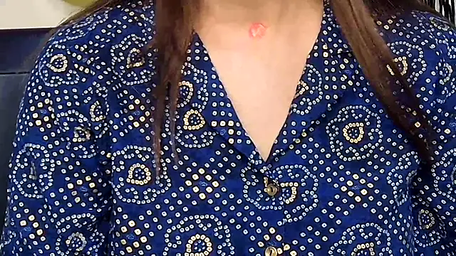 MIss-Naina online show from November 4, 2025, 7:51 am