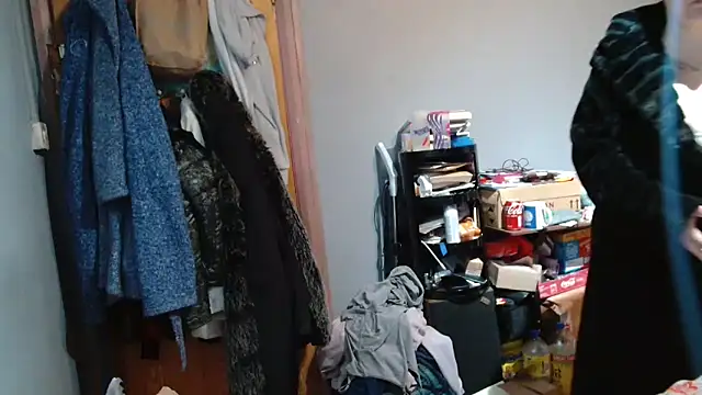 busty-bella1 online show from December 15, 2025, 11:25 am