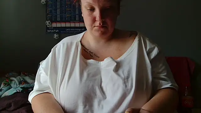 busty-bella1 online show from June 25, 2026, 9:36 am