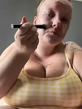 busty-bella1 online show from July 31, 2026, 9:19 am