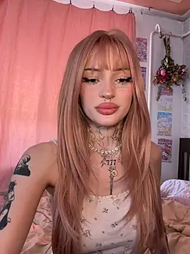 madelinexx online show from July 28, 2026, 10:54 am