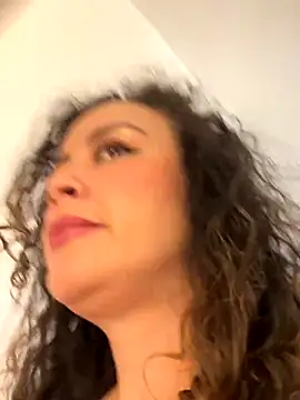 Snapshot of Elizabeth_Dupont chatting on September 29, 2025, 11:48 am Elizabeth Dupont online show from September 29, 2025, 11:48 am