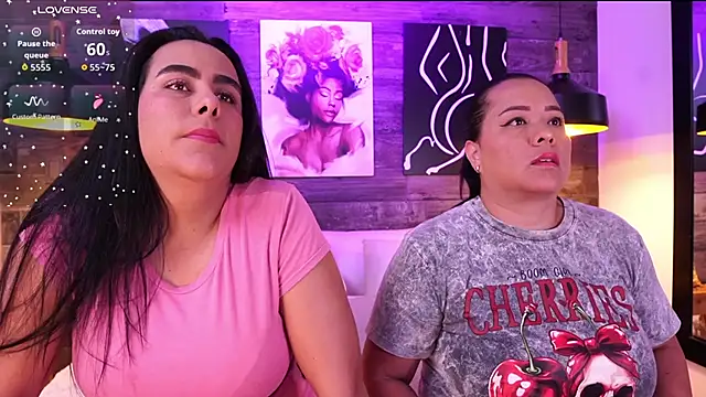 Snapshot of DanyAndAlexa chatting on April 22, 2026, 1:34 pm DanyAndAlexa online show from April 22, 2026, 1:34 pm
