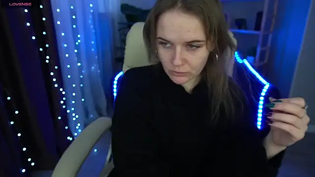 MaribelRiverr  online show from January 17, 2025, 6:36 am