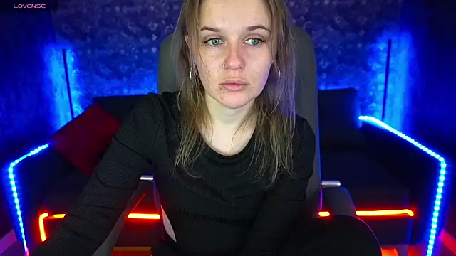 MaribelRiverr  online show from February 6, 2025, 6:18 am