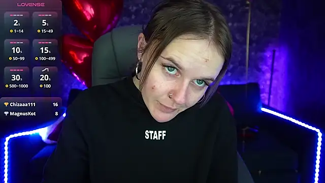 MaribelRiverr  online show from February 17, 2025, 12:27 pm