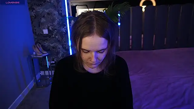 MaribelRiverr  online show from November 7, 2025, 6:57 am