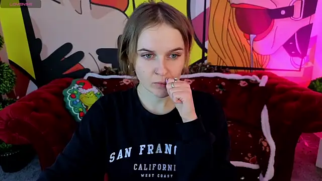 MaribelRiverr  online show from January 9, 2026, 1:36 pm