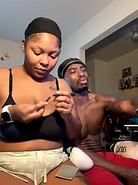 exotic  couple online show from September 25, 2025, 4:05 am