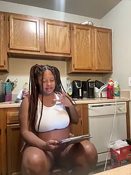 exotic  couple online show from June 12, 2026, 5:56 pm