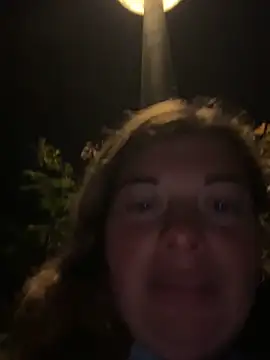 Snapshot of Lombada chatting on November 8, 2025, 9:57 pm Lombada online show from November 8, 2025, 9:57 pm