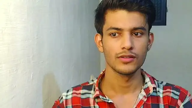 kingkartik7 online show from November 5, 2025, 5:13 pm